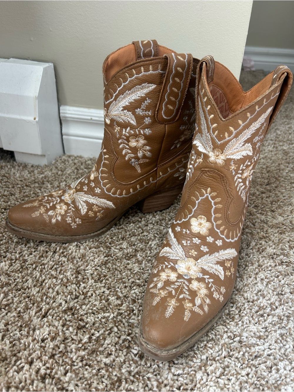 Dingo Tan Embroidered Ankle cowboy boots